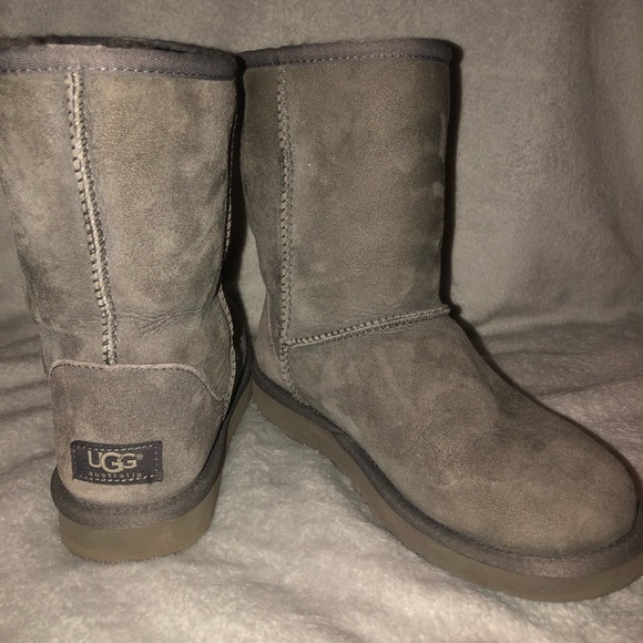 Ugg boots - Picture 2 of 2
